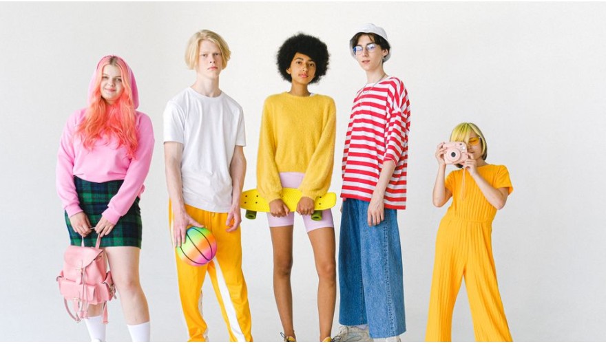  The 3-3-3 Rule for Popular Outfit 